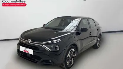 Negro Usado 2023 Citroën C4 Feel Berlina | 18.990 € (Precio justo)