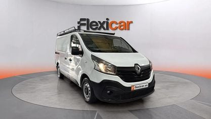 Usado Renault Trafic Business 120 CV (88 kW) 2019 Blanco Monovolumen