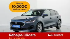 Gris / plata Usado 2022 Ford Focus Trend+ Berlina | 16.490 € (Buen precio)