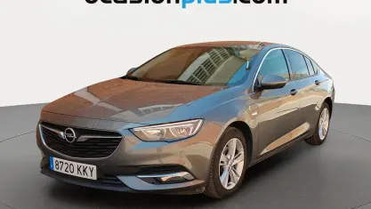 Usado Opel Insignia Selective 140 CV (102 kW) 2018 Gris Berlina
