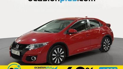 Usado Honda Civic Elegance 120 CV (88 kW) 2015 Rojo Utilitario