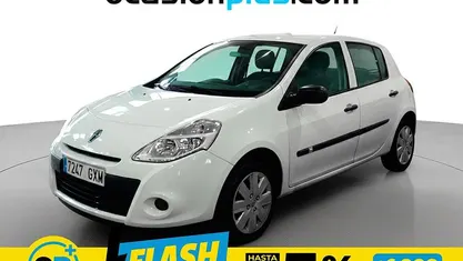 Usado Renault Clio II Expression 75 CV (55 kW) 2010 Utilitario