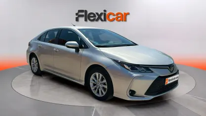 Usado Toyota Corolla Active 140 CV (102 kW) 2024 Gris Berlina