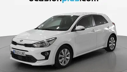 Usado Kia Rio 100 CV (73 kW) 2021 Blanco Utilitario