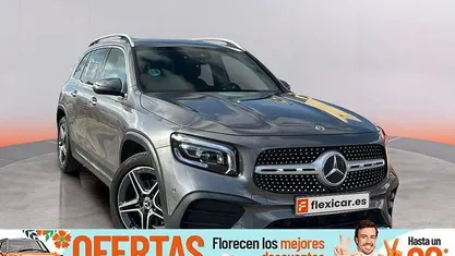 Usado Mercedes GLB180 136 CV (100 kW) 2022 Gris SUV