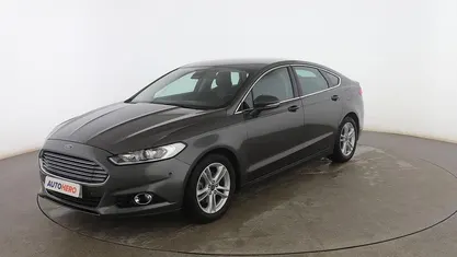 Usado Ford Mondeo Titanium 160 CV (117 kW) 2016 Gris Berlina