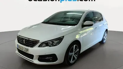 Usado Peugeot 308 Allure 110 CV (80 kW) 2019 Blanco Utilitario