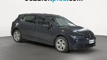 Usado VW Golf VIII Life 110 CV (80 kW) 2023 Utilitario