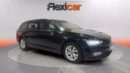 Begagnad VW Passat Business 120 HK (88 kW) 2020 Grå Kombi