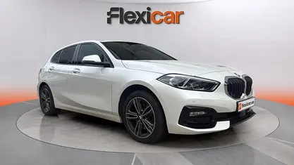 Usado BMW 116 116 CV (85 kW) 2021 Blanco Utilitario