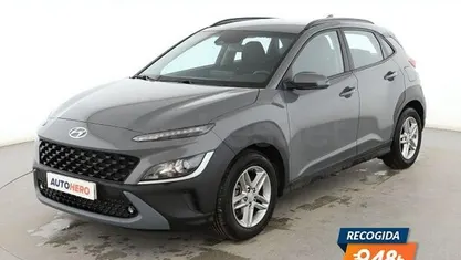Usado Hyundai Kona 120 CV (88 kW) 2021 Gris SUV