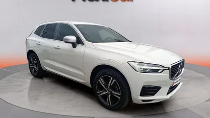 Usado Volvo XC60 R-Design 150 CV (110 kW) 2019 Blanco SUV