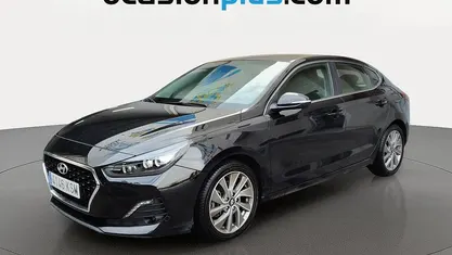 Usado 2018 Hyundai i30 Berlina | 16.355 € (Precio justo)