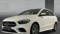 Blanco Nuevo 2024 Mercedes B250e AMG line Monovolumen | 38.900 € (Precio justo)