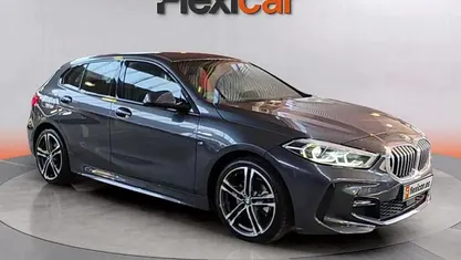 Gris Usado 2021 BMW 118 Utilitario | 23.890 € (Precio justo)