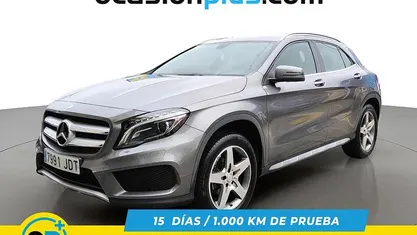 Usado Mercedes GLA200 AMG line 136 CV (100 kW) 2015 Gris SUV