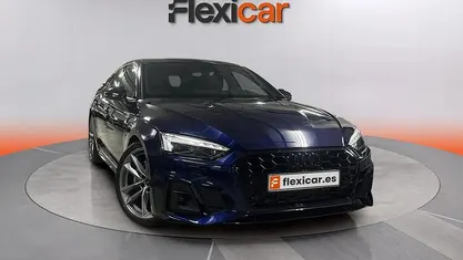 Usado Audi A5 Premium 204 CV (150 kW) 2024 Azul Berlina