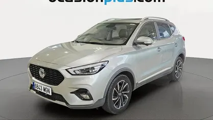 Usado MG ZS Luxury 111 CV (81 kW) 2023 Gris plata SUV