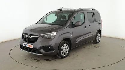Usado Opel Combo Life Innovation 102 CV (75 kW) 2020 Gris Monovolumen