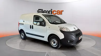 Usado Fiat Fiorino 80 CV (58 kW) 2019 Blanco Monovolumen