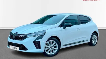 Blanco Usado 2024 Renault Clio V Evolution Berlina | 15.900 € (Precio justo)