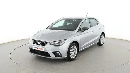 Usado Seat Ibiza XCELLENCE 110 CV (80 kW) 2024 Gris Utilitario