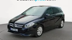 Negro Usado 2019 Mercedes B200 Monovolumen | 15.273 € (Super precio)