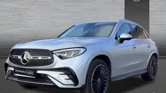 Gris / plateado Usado 2024 Mercedes GLC220 SUV | 64.900 € (Precio justo)
