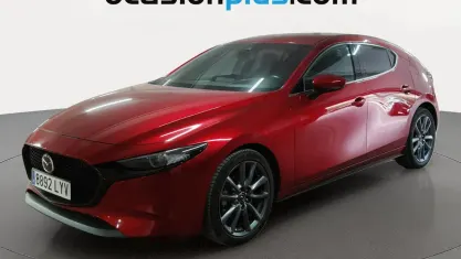Usado Mazda 3 122 CV (89 kW) 2022 Rojo Utilitario