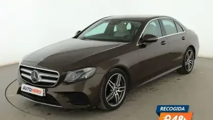 Usado Mercedes E200 AMG line 185 HP (136 kW) 2018 Castanho Sedan