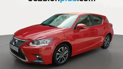 Usado Lexus CT200h Business Edition 136 CV (100 kW) 2018 Rojo Utilitario