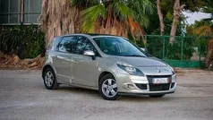 Beige Usado 2010 Renault Scénic III Monovolumen | 4500 € (Precio justo)