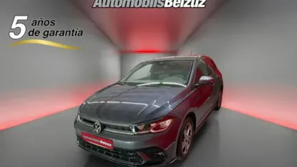 Usado VW Polo R-line 95 CV (69 kW) 2023 Gris Utilitario