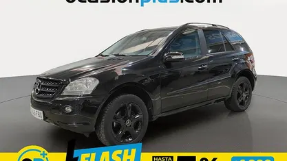 Usado Mercedes ML320 224 CV (164 kW) 2006 SUV