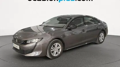 Usado Peugeot 508 Active 131 CV (96 kW) 2022 Gris Berlina