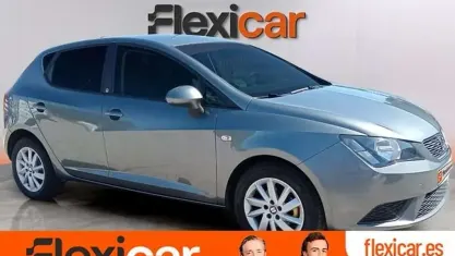 Usado Seat Ibiza Reference 75 CV (55 kW) 2017 Gris Utilitario