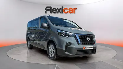 Usado Nissan Primastar N-Connecta 150 CV (110 kW) 2024 Gris Monovolumen