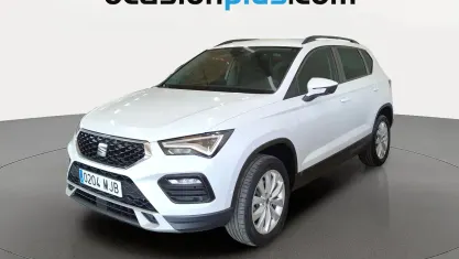 Begagnad Seat Ateca Style 150 HK (110 kW) 2023 Vit SUV