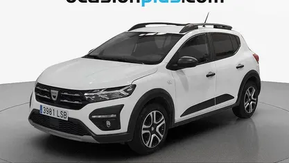 Usado Dacia Sandero Essentiel 91 CV (66 kW) 2021 Blanco Utilitario