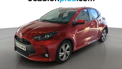 Usado Toyota Yaris Hybrid Active 116 CV (85 kW) 2024 Utilitario