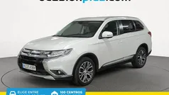 Blanco Usado 2017 Mitsubishi Outlander Motion SUV | 16.580 € (Precio justo)