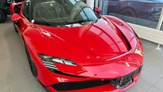 Rojo Nuevo 2025 Ferrari SF90 | 678.900 €