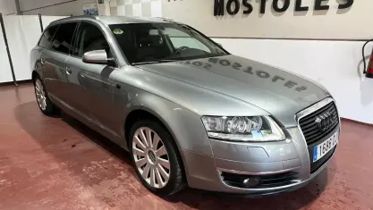 Begagnad Audi A6 255 HK (187 kW) 2005 Grå Kombi