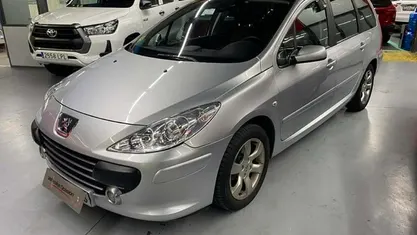 Usado Peugeot 307 90 CV (66 kW) 2007 Gris Familiar