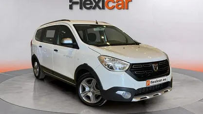 Usado 2022 Dacia Lodgy Comfort Monovolumen | 13.990 € (Buen precio)