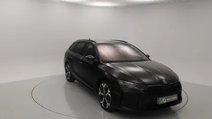 Usado Skoda Octavia RS 265 CV (194 kW) 2025 Familiar