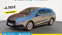 Usado 2022 Skoda Octavia Ambition Familiar | 19.750 € (Precio justo)