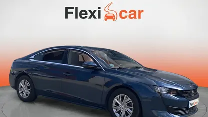 Usado Peugeot 508 Active 131 CV (96 kW) 2021 Azul Berlina