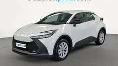 Usado 2025 Toyota C-HR Active SUV | 28.091 € (Buen precio)