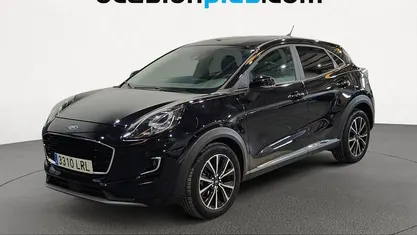 Usado Ford Puma Titanium 120 CV (88 kW) 2021 Negro SUV